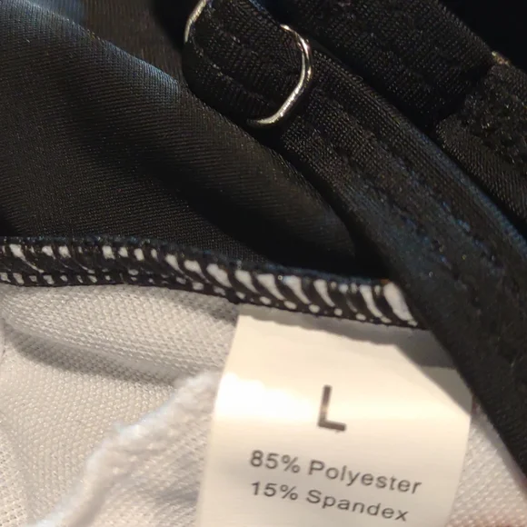 Gorgeous Black Swimming Top Size L - Picture 5 of 5